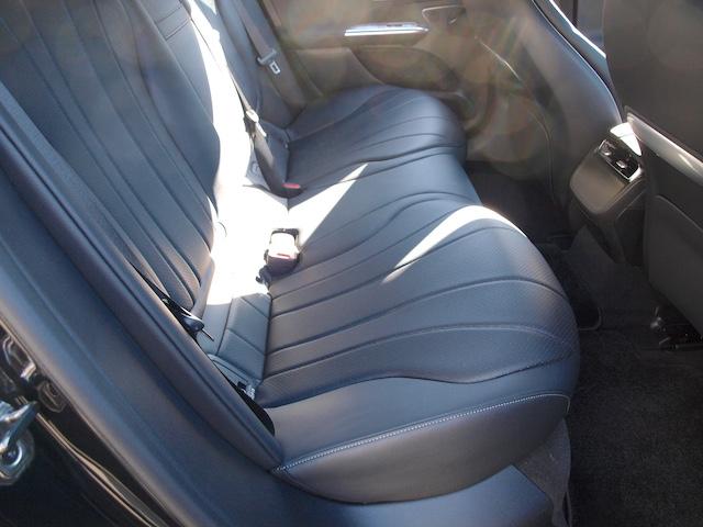 この度は当店のお車をご覧になっていただき、誠にありがとうございます。ぜひじっくりとご検討下さい。気軽にお問合せ・お見積りお待ちしております。