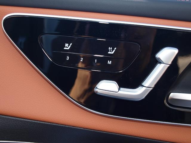 GLC GLC220d 4マチック ドライバーズパッケージ GLC220d 4M AMGレザーエクスクルーシブP 4WD ドライブレコーダー ETC 全周囲カメラ クリアランスソナー オートクルーズコントロール パワーシート サンルーフ ナビ TV(23枚目)