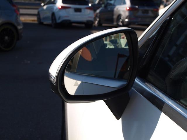 GLC GLC220d 4マチック ドライバーズパッケージ GLC220d 4M AMGレザーエクスクルーシブP 4WD ドライブレコーダー ETC 全周囲カメラ クリアランスソナー オートクルーズコントロール パワーシート サンルーフ ナビ TV(41枚目)