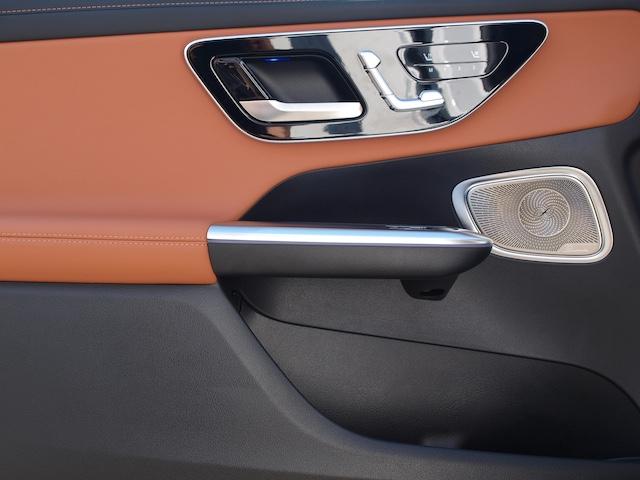 GLC GLC220d 4マチック ドライバーズパッケージ GLC220d 4M AMGレザーエクスクルーシブP 4WD ドライブレコーダー ETC 全周囲カメラ クリアランスソナー オートクルーズコントロール パワーシート サンルーフ ナビ TV(45枚目)