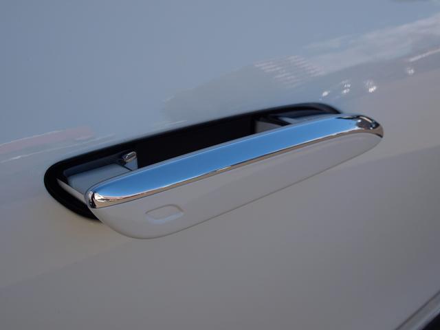 ＥＱＥ ＥＱＥ３５０＋　エレクトリックアート　ＥＴＣ　全周囲カメラ　ナビ　ＴＶ　クリアランスソナー　オートクルーズコントロール　衝突被害軽減システム　オートライト　パワーシート　スマートキー　電動格納ミラー　シートヒーター　ＣＶＴ（32枚目）