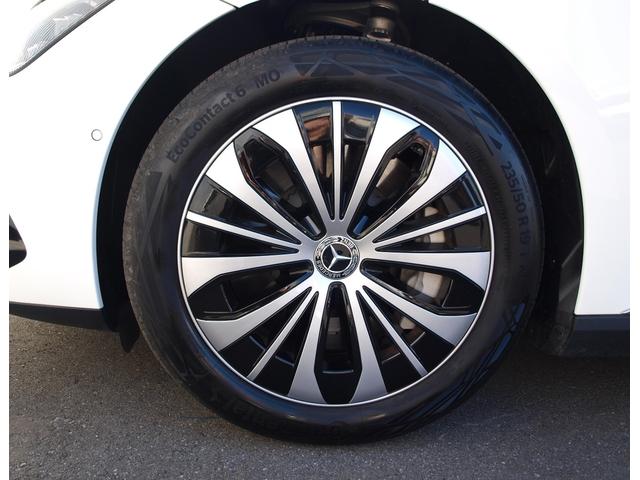 ＥＱＥ ＥＱＥ３５０＋　エレクトリックアート　ＥＴＣ　全周囲カメラ　ナビ　ＴＶ　クリアランスソナー　オートクルーズコントロール　衝突被害軽減システム　オートライト　パワーシート　スマートキー　電動格納ミラー　シートヒーター　ＣＶＴ（68枚目）