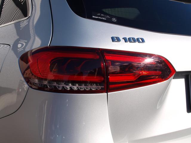 Ｂクラス Ｂ１８０　ＡＭＧレザーエクスクルーシブパッケージ　ドライブレコーダー　全周囲カメラ　ナビ　クリアランスソナー　オートクルーズコントロール　衝突被害軽減システム　アルミホイール　オートライト　ＬＥＤヘッドランプ　サンルーフ　パワーシート　革シート（23枚目）