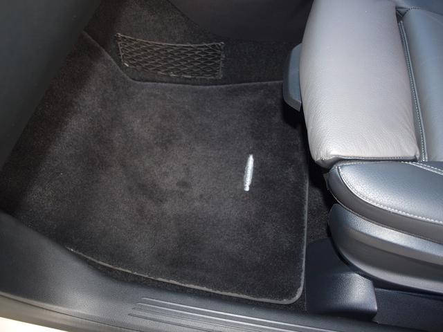 Ｂクラス Ｂ１８０　ＡＭＧレザーエクスクルーシブパッケージ　ドライブレコーダー　全周囲カメラ　ナビ　クリアランスソナー　オートクルーズコントロール　衝突被害軽減システム　アルミホイール　オートライト　ＬＥＤヘッドランプ　サンルーフ　パワーシート　革シート（38枚目）