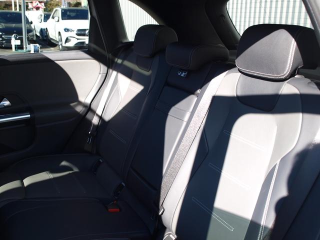 Ｂクラス Ｂ１８０　ＡＭＧレザーエクスクルーシブパッケージ　ドライブレコーダー　全周囲カメラ　ナビ　クリアランスソナー　オートクルーズコントロール　衝突被害軽減システム　アルミホイール　オートライト　ＬＥＤヘッドランプ　サンルーフ　パワーシート　革シート（53枚目）