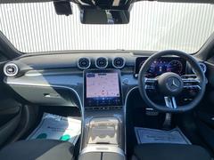 運転者にとっては日々使用することとなる運転席です。運転席からの視界は、店頭にてお客様ご自身の目でお確かめください！ 2