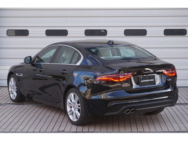 ＸＥ　ＳＥ　Ｄ１８０　ＡＷＤ　１８ＡＷ　ＴＦＴメーター　１８インチＡＷ　マトリクスＬＥＤヘッドライトステアリングヒーター　アダプティブクルーズコントロール　レーンキープ　３６０度カメラ　ＴＦＴメーター(2枚目)