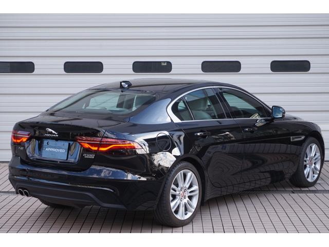 ＸＥ　ＳＥ　Ｄ１８０　ＡＷＤ　１８ＡＷ　ＴＦＴメーター　１８インチＡＷ　マトリクスＬＥＤヘッドライトステアリングヒーター　アダプティブクルーズコントロール　レーンキープ　３６０度カメラ　ＴＦＴメーター(52枚目)