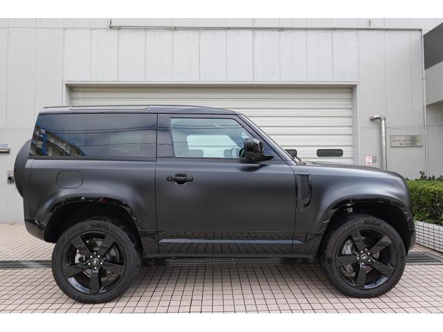 ディフェンダー ９０Ｘ－ダイナミックＨＳＥ　Ｄ３００　ディーゼルターボ　４ＷＤ　２２インチスタイル５０９８　エアサスパック（14枚目）