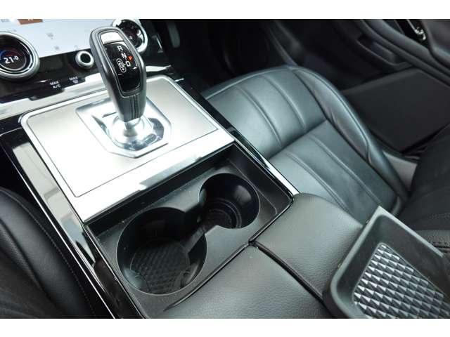 レンジローバーイヴォーク Ｓ　Ｐ２００　４ＷＤ　２０インチ　スタイル５０７９　ブラックＡＷ　パワーテールゲート（56枚目）