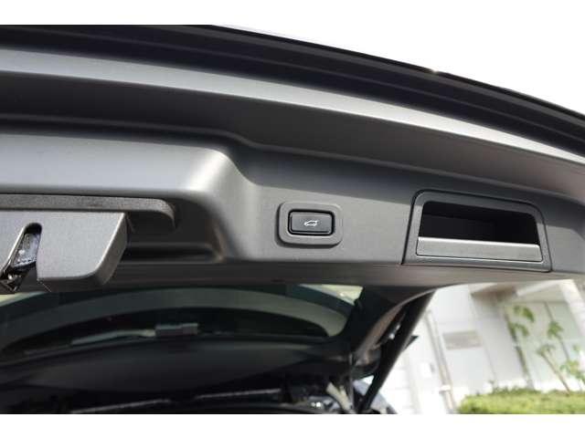 レンジローバーイヴォーク Ｓ　Ｐ２００　４ＷＤ　２０インチ　スタイル５０７９　ブラックＡＷ　パワーテールゲート（59枚目）