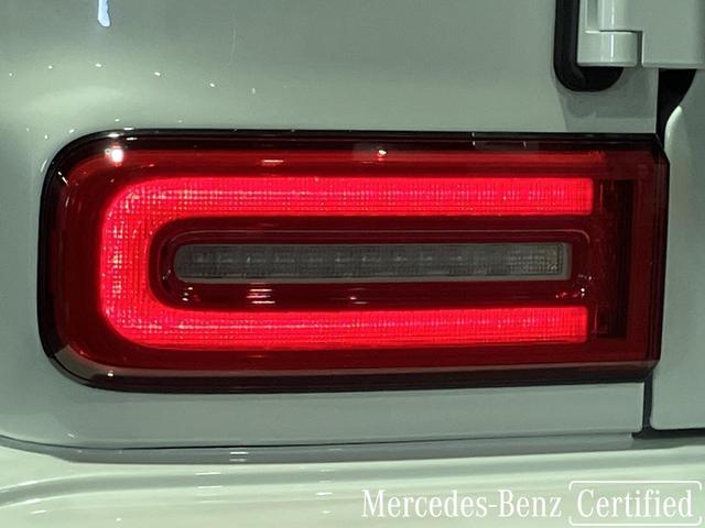 Ｇクラス Ｇ４５０ｄ　ローンチエディション　認定中古車　オパリスホワイト　本革シート　３６０°カメラシステム　ガラススライディングルーフ　アダクティブダンピングシステム　Ｂｕｒｍｅｓｔｅｒ３Ｄサラウンドサウンドシステム　アンビエントライト（15枚目）