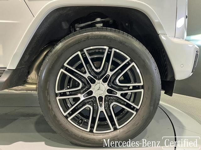 Ｇクラス Ｇ４５０ｄ　ローンチエディション　認定中古車　オパリスホワイト　本革シート　３６０°カメラシステム　ガラススライディングルーフ　アダクティブダンピングシステム　Ｂｕｒｍｅｓｔｅｒ３Ｄサラウンドサウンドシステム　アンビエントライト（18枚目）