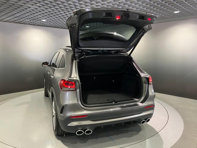 GLA45 S 4マチック+ 認定中古車 マウンテングレー AMGアドバンスドパッケージ AMGパフォーマンスパッケージ パノラミックスライディングルーフ 360°カメラシステム Burmesterサラウンドサウンドシステム(38枚目)