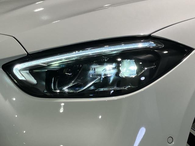 Ｃクラス Ｃ１８０アバンギャルド　ＡＭＧラインパッケージ　認定中古車　オパリスホワイト　ベーシックパッケージ　３６０°カメラシステム　ヘッドアップディスプレイ　ＭＢＵＸＡＲナビゲーション　メモリー付きパワーシート　シートヒーター　ＭＰ２０２３０１（14枚目）