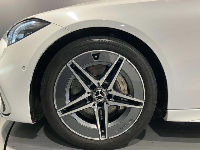Ｃクラス Ｃ１８０アバンギャルド　ＡＭＧラインパッケージ　認定中古車　オパリスホワイト　ベーシックパッケージ　３６０°カメラシステム　ヘッドアップディスプレイ　ＭＢＵＸＡＲナビゲーション　メモリー付きパワーシート　シートヒーター　ＭＰ２０２３０１（17枚目）