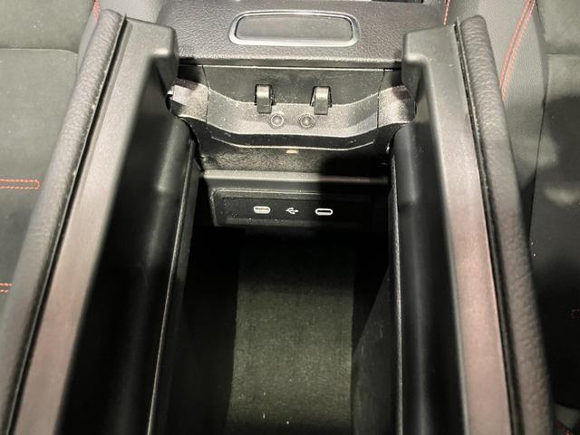 ＧＬＢ ＧＬＢ２００ｄ　４マチック　ＡＭＧラインパッケージ　認定中古車　アドバンスドパッケージ　パノラミックスライディングルーフ　Ｂｕｒｍｅｓｔｅｒサラウンドサウンドシステム　ヘッドアップディスプレイ　メモリー付きパワーシート　ＭＰ２０２４０１（25枚目）