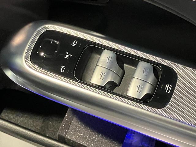 Ｅクラス Ｅ２００　アバンギャルド　ＡＭＧラインパッケージ　認定中古車　オブシディアンブラック　アドバンスドパッケージ　レザーエクスクルーシブパッケージ　デジタルインテリアパッケージ　パノラミックスライディングルーフ　Ｂｕｒｍｅｓｔｅｒ　３６０°カメラシステム（64枚目）