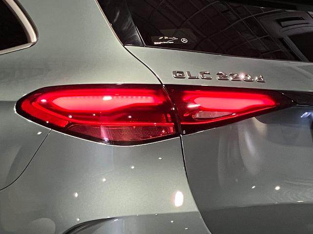 ＧＬＣ ＧＬＣ２２０ｄ　４マチック　ドライバーズパッケージ　認定中古車　ヴェルデシルバー　ＡＭＧライン　ＡＭＧレザーエクスクルーシブパッケージ　Ｂｕｒｍｅｓｔｅｒサウンドシステム　３６０°カメラシステム　ヘッドアップディスプレイ　メモリー付きパワーシート（35枚目）