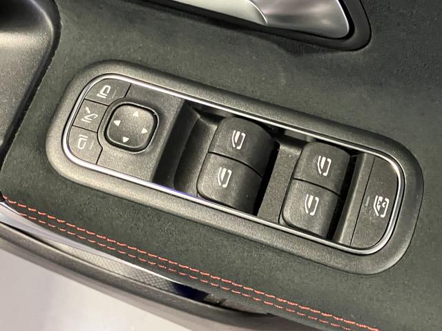 ＣＬＡクラス シューティングブレーク ＣＬＡ２００ｄ　シューティングブレークＡＭＧラインＰ　認定中古車　レーダーセーフティパッケージ　３６０°カメラシステム　アンビエントライト　ＭＢＵＸ　ＡＲナビゲーションシステム　マルチビームＬＥＤヘッドライト　本革巻スポーツステアリング　コスモスブラック（60枚目）