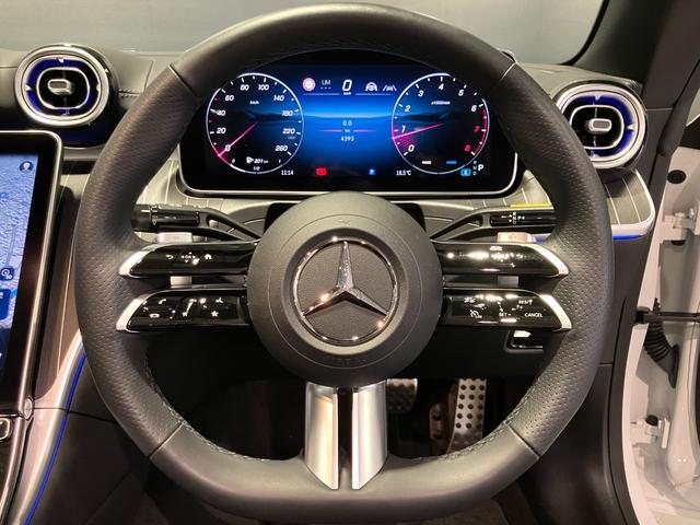 CLE CLE200 カブリオレ スポーツ 認定中古車 オパリスホワイト ドライバーズパッケージ Burmesterサウンドシステム レザーエクスクルーシブパッケージ ヘッドアップディスプレイ 360°カメラシステム シートヒーター(18枚目)