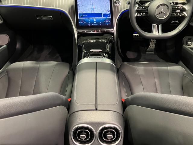 CLE CLE200 カブリオレ スポーツ 認定中古車 オパリスホワイト ドライバーズパッケージ Burmesterサウンドシステム レザーエクスクルーシブパッケージ ヘッドアップディスプレイ 360°カメラシステム シートヒーター(29枚目)