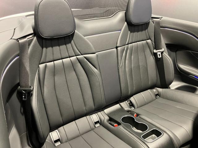 CLE CLE200 カブリオレ スポーツ 認定中古車 オパリスホワイト ドライバーズパッケージ Burmesterサウンドシステム レザーエクスクルーシブパッケージ ヘッドアップディスプレイ 360°カメラシステム シートヒーター(31枚目)