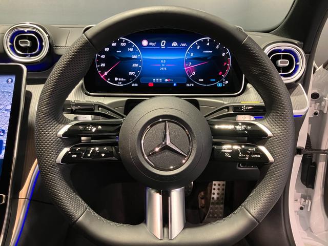 Ｃクラス Ｃ２００　スポーツ　認定中古車　レーダーセーフティーパッケージ　ナイトパッケージ　シートヒーター　３６０°カメラシステム　アンビエントライトプレミアム　本革巻きスポーツステアリング　メモリー付きパワーシート（22枚目）