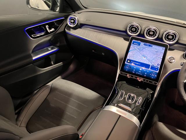 Ｃクラス Ｃ２００　スポーツ　認定中古車　レーダーセーフティーパッケージ　ナイトパッケージ　シートヒーター　３６０°カメラシステム　アンビエントライトプレミアム　本革巻きスポーツステアリング　メモリー付きパワーシート（62枚目）