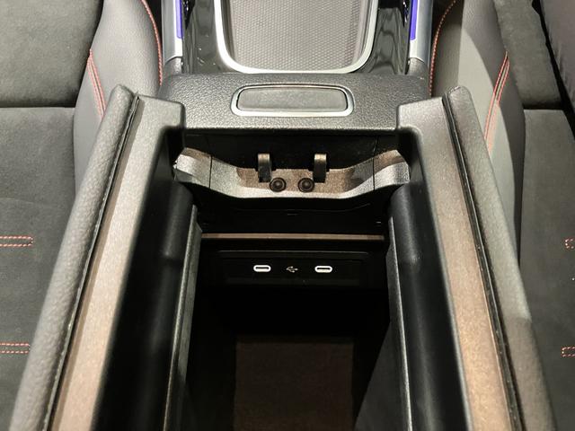 ＧＬＡクラス ＧＬＡ２００ｄ　４マチック　ＡＭＧラインパッケージ　認定中古車保証　オパリスホワイト　３６０度カメラシステム　メモリー付きパワーシート　マルチビームＬＥＤヘッドライト　本革巻スポーツステアリング　アダプティブダンピングシステム付サスペンション（29枚目）