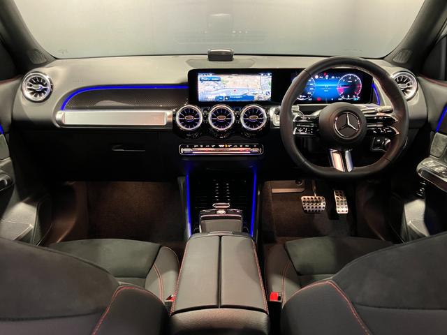 GLB GLB200d 4マチック AMGラインパッケージ 認定中古車 ポーラーホワイト 360°カメラシステム アダクティブハイビームアシストプラス マルチビームLEDヘッドライト メモリー付きパワーシート シートヒーター ワイヤレスチャージング(13枚目)