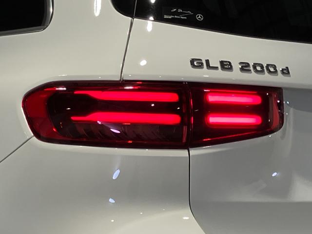 GLB GLB200d 4マチック AMGラインパッケージ 認定中古車 ポーラーホワイト 360°カメラシステム アダクティブハイビームアシストプラス マルチビームLEDヘッドライト メモリー付きパワーシート シートヒーター ワイヤレスチャージング(35枚目)