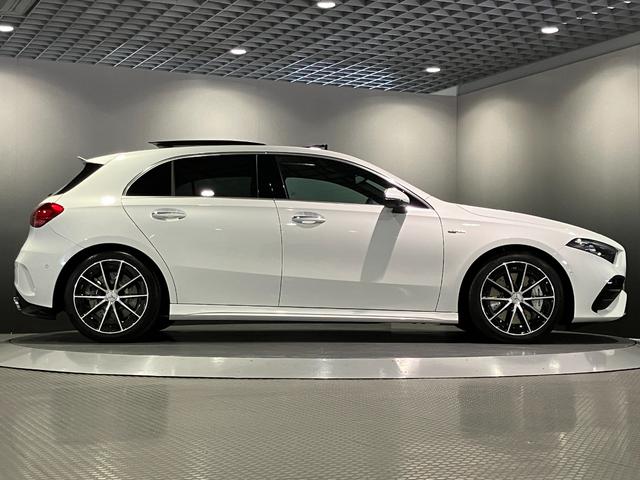 Ａクラス Ａ３５　４マチック　認定中古車　デジタルホワイト　アドバンスドパッケージ　ＡＭＧパフォーマンスパッケージ　パノラミックスライディングルーフ　３６０°カメラシステム　メモリー付きパワーシート　アンビエントライト（8枚目）
