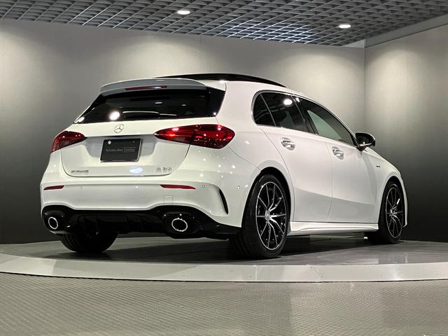 Ａクラス Ａ３５　４マチック　認定中古車　デジタルホワイト　アドバンスドパッケージ　ＡＭＧパフォーマンスパッケージ　パノラミックスライディングルーフ　３６０°カメラシステム　メモリー付きパワーシート　アンビエントライト（9枚目）