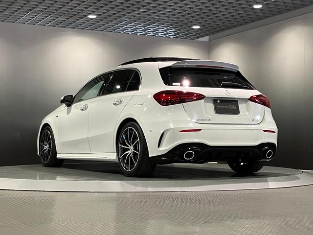 Ａクラス Ａ３５　４マチック　認定中古車　デジタルホワイト　アドバンスドパッケージ　ＡＭＧパフォーマンスパッケージ　パノラミックスライディングルーフ　３６０°カメラシステム　メモリー付きパワーシート　アンビエントライト（11枚目）