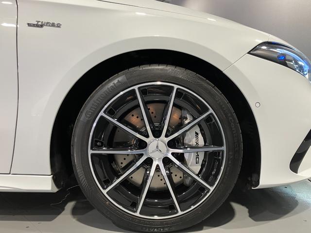 Ａクラス Ａ３５　４マチック　認定中古車　デジタルホワイト　アドバンスドパッケージ　ＡＭＧパフォーマンスパッケージ　パノラミックスライディングルーフ　３６０°カメラシステム　メモリー付きパワーシート　アンビエントライト（42枚目）