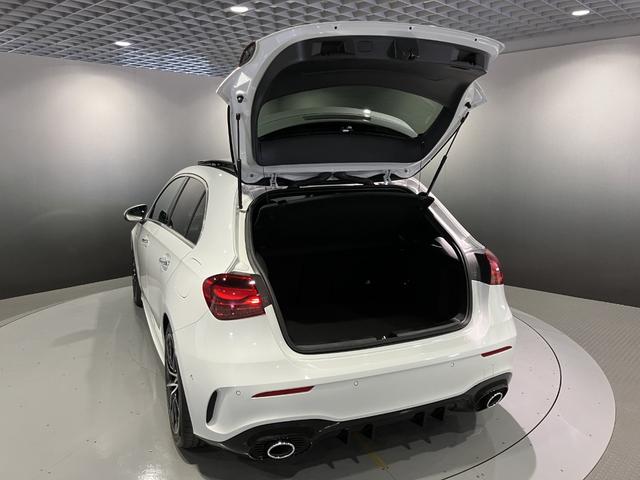 Ａクラス Ａ３５　４マチック　認定中古車　デジタルホワイト　アドバンスドパッケージ　ＡＭＧパフォーマンスパッケージ　パノラミックスライディングルーフ　３６０°カメラシステム　メモリー付きパワーシート　アンビエントライト（56枚目）