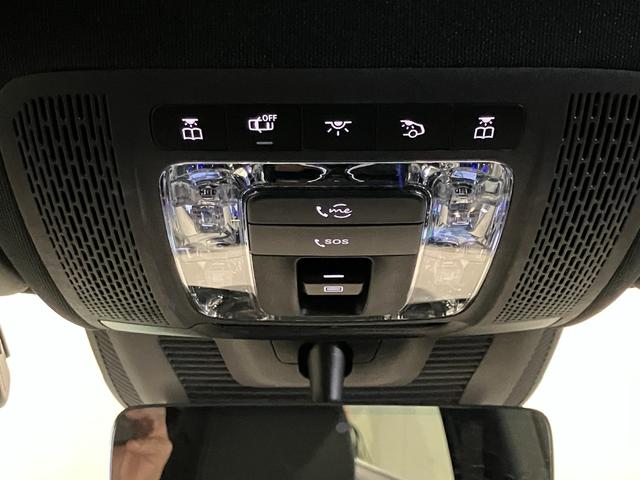 GLAクラス GLA35 4マチック 認定中古車 デジタルホワイト アドバンスドパッケージ 360°カメラシステム Burmesterサウンドシステム パノラミックスライディングルーフ メモリー付きパワーシート ワイヤレスチャージング(63枚目)