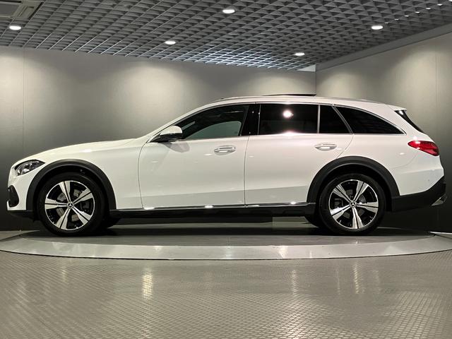 Cクラスオールテレイン C220d 4マチック オールテレイン 認定中古車 オパリスホワイト レザーエクスクルーシブパッケージ パノラミックスライディングルーフ 360°カメラシステム ヘッドアップディスプレイ メモリー付きパワーシート シートヒーター(13枚目)