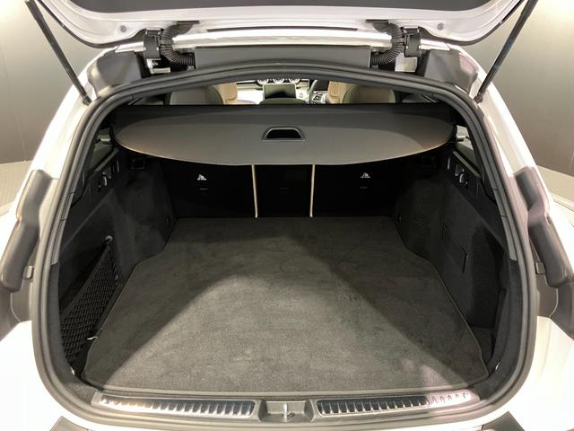 Cクラスオールテレイン C220d 4マチック オールテレイン 認定中古車 オパリスホワイト レザーエクスクルーシブパッケージ パノラミックスライディングルーフ 360°カメラシステム ヘッドアップディスプレイ メモリー付きパワーシート シートヒーター(21枚目)