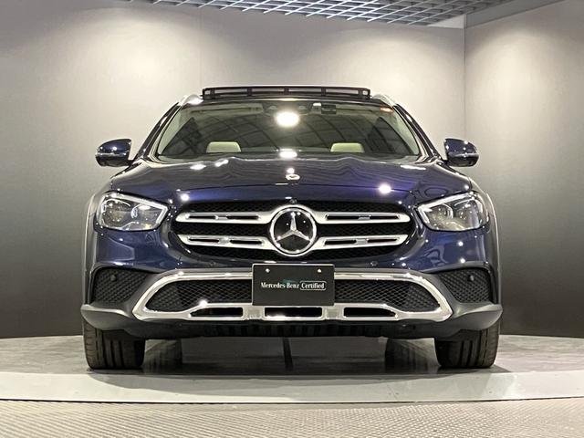 Eクラスオールテレイン E220d 4マチック オールテレイン 認定中古車 ノーティックブルー エクスクルーシブパッケージ パノラミックスライディングルーフ 360°カメラシステム Burmesterサウンドシステム ヘッドアップディスプレイ アンビエントライト(8枚目)