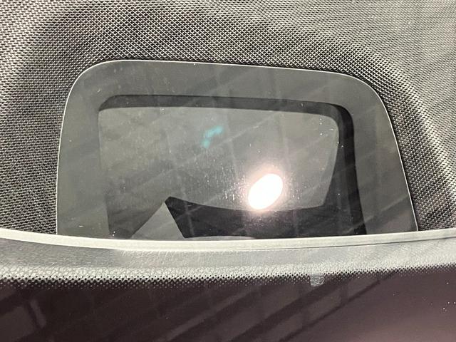 Eクラスオールテレイン E220d 4マチック オールテレイン 認定中古車 ノーティックブルー エクスクルーシブパッケージ パノラミックスライディングルーフ 360°カメラシステム Burmesterサウンドシステム ヘッドアップディスプレイ アンビエントライト(24枚目)