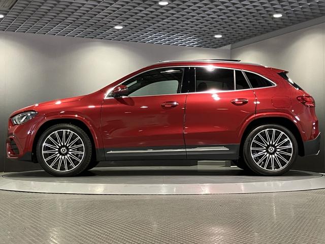 GLAクラス GLA180 AMGラインパッケージ 認定中古車 パタゴニアレッド AMGレザーエクスクルーシブパッケージ アドバンスドパッケージ パノラミックスライディングルーフ 360°カメラシステム Burmesterサウンドシステム(13枚目)