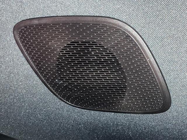 GLAクラス GLA180 AMGラインパッケージ 認定中古車 パタゴニアレッド AMGレザーエクスクルーシブパッケージ アドバンスドパッケージ パノラミックスライディングルーフ 360°カメラシステム Burmesterサウンドシステム(27枚目)