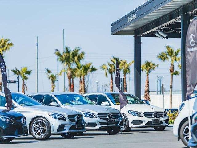 GLAクラス GLA180 AMGラインパッケージ 認定中古車 パタゴニアレッド AMGレザーエクスクルーシブパッケージ アドバンスドパッケージ パノラミックスライディングルーフ 360°カメラシステム Burmesterサウンドシステム(80枚目)