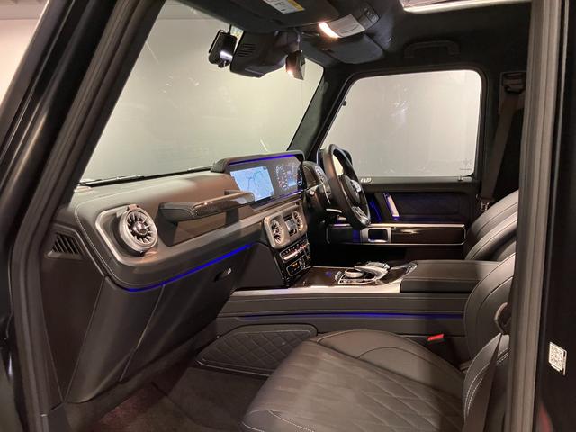 Ｇクラス Ｇ６３　認定中古車　ＡＭＧカーボンファイバーインテリアトリム　ＡＭＧレザーエクスクルーシブパッケージ　３６０°カメラシステム　Ｂｕｒｍｅｓｔｅｒサウンドシステム　ガラススライディングルーフ（14枚目）