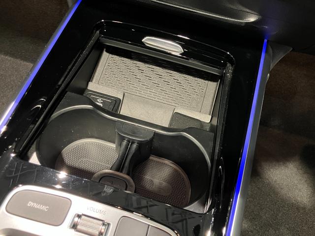 ＥＱＢ ＥＱＢ２５０＋　ＡＭＧラインパッケージ　認定中古車　レーダーセーフティパッケージ　３６０°カメラシステム　アンビエントライト　パノラミックスライディングルーフ　ＡＭＧラインパッケージ　ＬＥＤヘッドライト　メタリックペイント　マウンテングレー（24枚目）