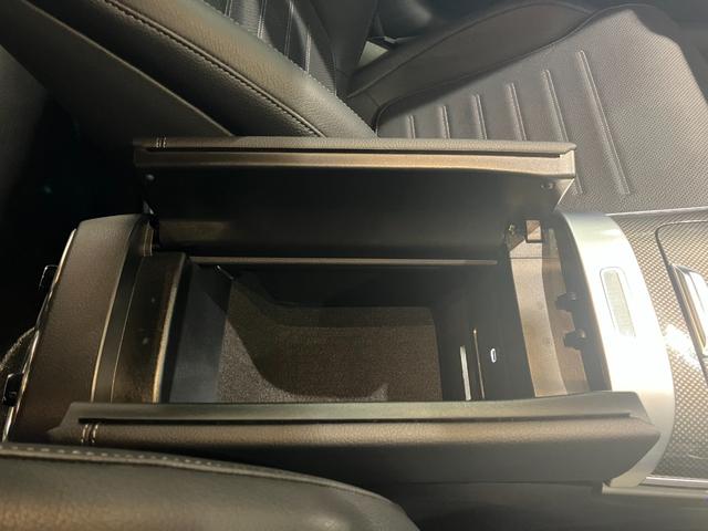 Ｃクラス Ｃ３５０ｅスポーツ　認定中古車　レーダーセーフティパッケージ　３６０°カメラシステム　アンビエントライト　パノラミックスライディングルーフ　ＡＭＧラインパッケージ　メタリックペイント　スペクトラルブルー（27枚目）