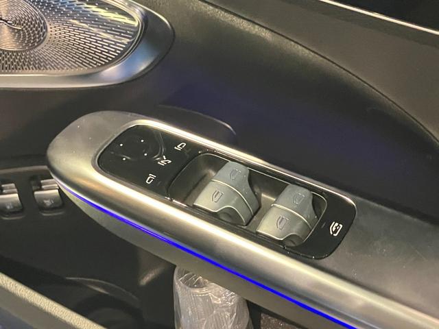 Ｃクラス Ｃ３５０ｅスポーツ　認定中古車　レーダーセーフティパッケージ　３６０°カメラシステム　アンビエントライト　パノラミックスライディングルーフ　ＡＭＧラインパッケージ　メタリックペイント　スペクトラルブルー（65枚目）