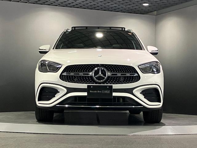 ＧＬＡクラス ＧＬＡ１８０　ＡＭＧレザーエクスクルーシブパッケージ　認定中古車　パノラミックスライディングルーフ　ＡＭＧラインパッケージ　３６０°カメラシステム　アドバンスドパッケージ　メモリー付パワーシート　シートヒーター　アンビエントライト　ＡＲナビゲーション（10枚目）